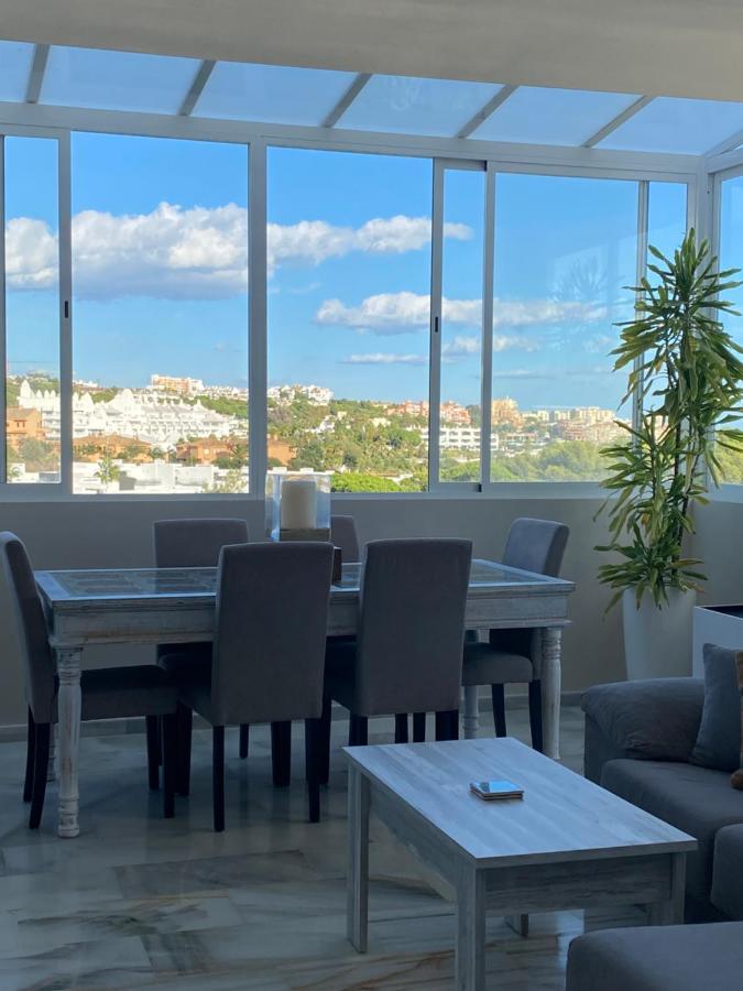 On The Beach - Penthouse On The Mediterranean Estepona Bagian luar foto